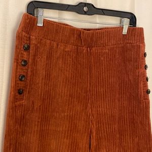 Comfortable ribbed pants